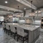 Луксозни кухни в различни интериорни стилове Луксозна кухня в сиво