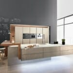 Луксозни кухни в различни интериорни стилове Модерна кухня в светли цветове