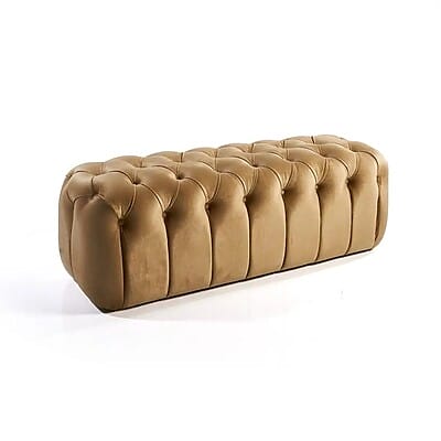 Тапицирана пейка с капитонирана седалка