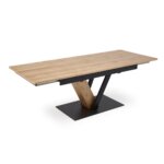 Разтегателна трапезна маса със светъл плот - правоъгълна разтегната