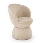 Трапезен стол в бежов цвят с атрактивна визия