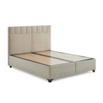 Легло с дамаска в цвят крем и повдигащ механизъм