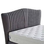 Tапицирано легло с атрактивна табла в сив цвят детайли, табла