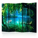 Двулицев параван с водопад сред буйна тропическа растителност-вариант 2