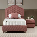 Единично тапицирано легло в розов цвят