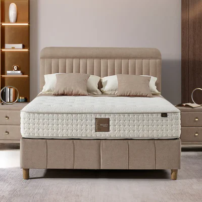 Тапицирано легло с висока табла